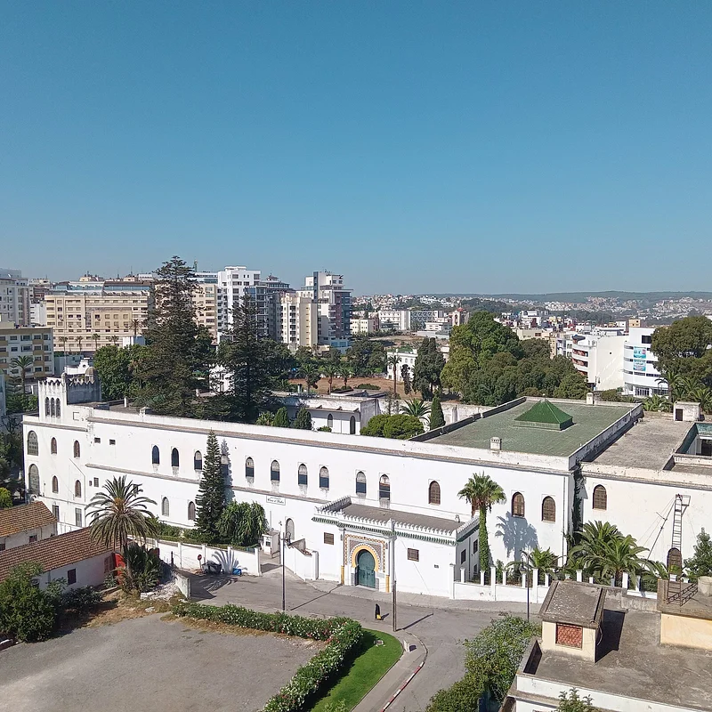 APPARTEMENT A VENDRE SITUATION MERSHAN AVEC TERRASSE ET GARAGE SURFACE 88 M²/ REFERENCE: VTAA5825