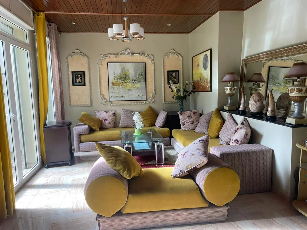 VILLA A VENDRE A TANGER AVEC JARDIN SURFACE 350m² / REFERENCE: VTAA12223