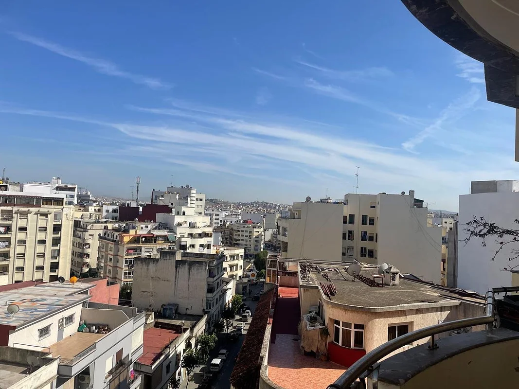 شقة للإيجار مع تراس في فاس