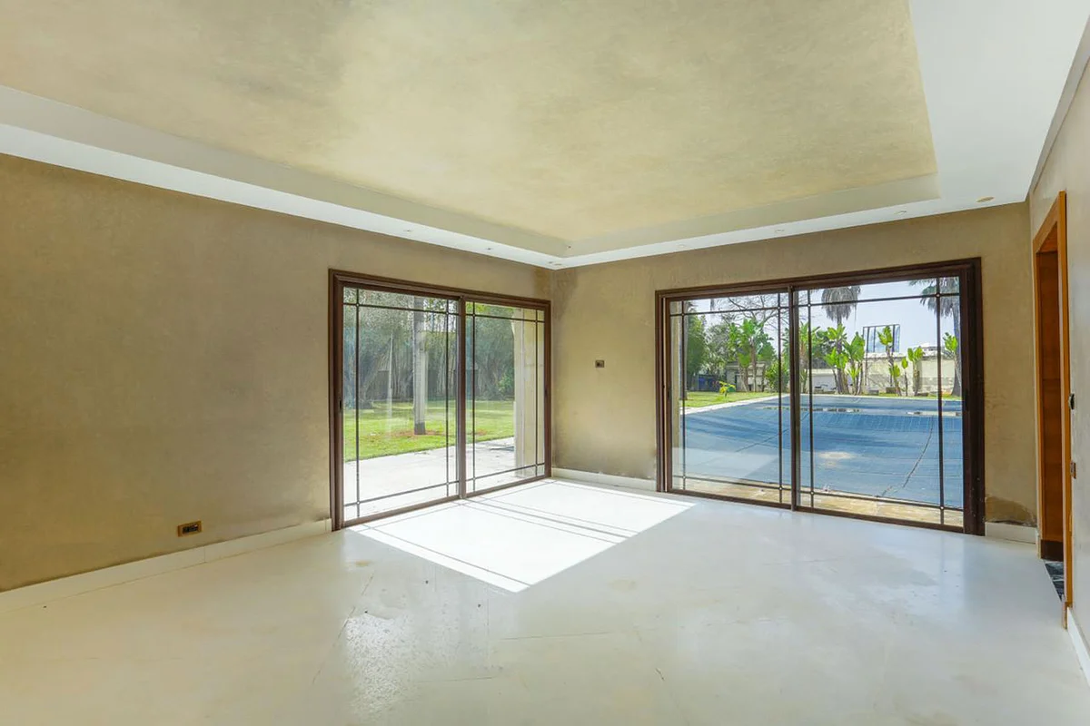 Luxe villa met grote oppervlakte te huur