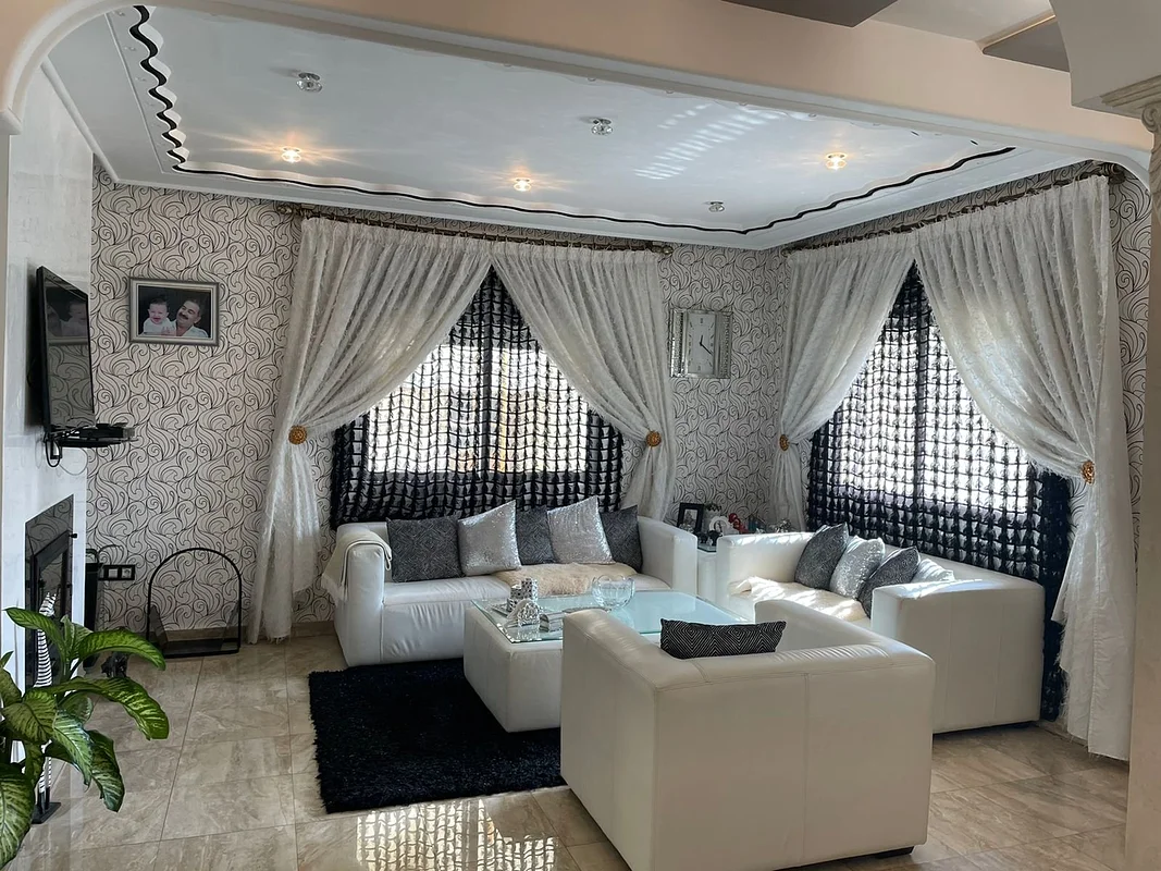 VILLA A LOUER A TANGER AVEC JARDIN REFERENCE /  LTAAM10223