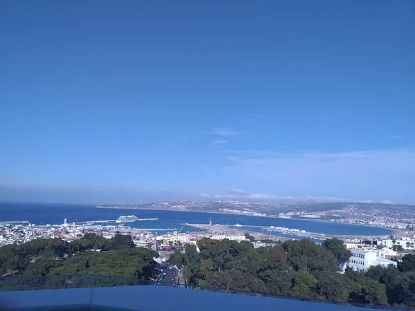 LOCATION APPARTEMENT RETRAIT AVEC TERRASSE VUE MER / REFERENCE : LTAAM12221