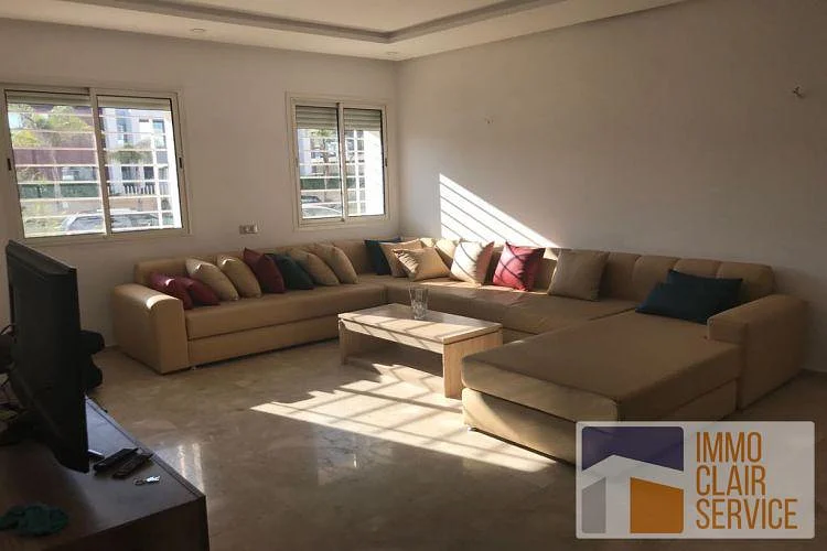 شقة فاخرة للإيجار في الرباط