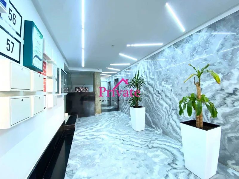 مكتب للإيجار في فاس بموقع مركزي