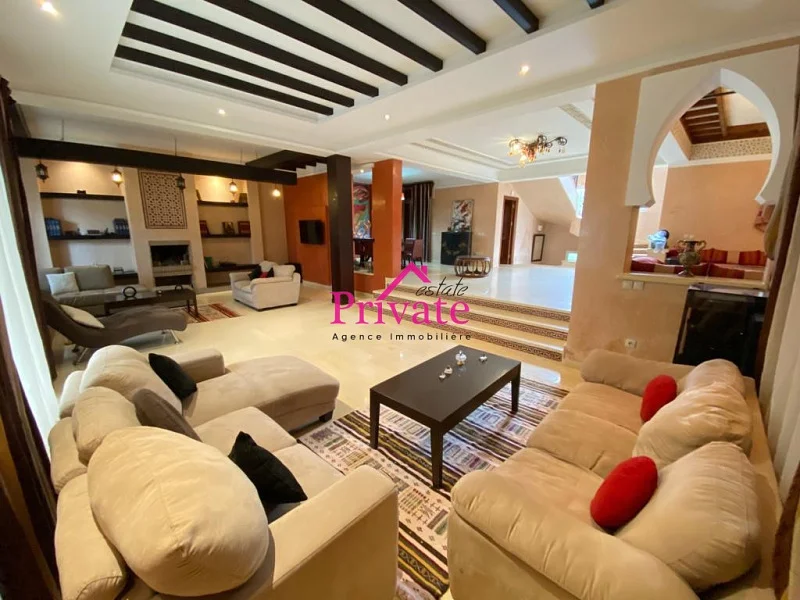Location Villa 500 m² GOLF Tanger Ref: LA648
