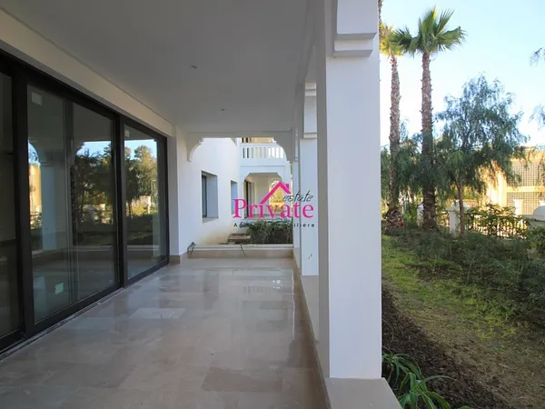 شقة فاخرة للإيجار في حي بوبانا بتصميم عصري