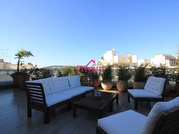 شقة للإيجار في طنجة بموقع مركزي