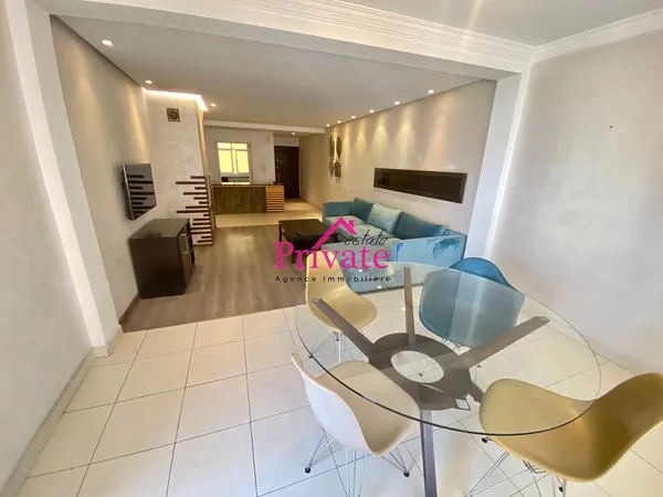 إيجار شقة في طنجة مع إطلالة على المدينة