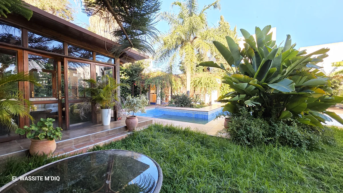 villa plage m’diq