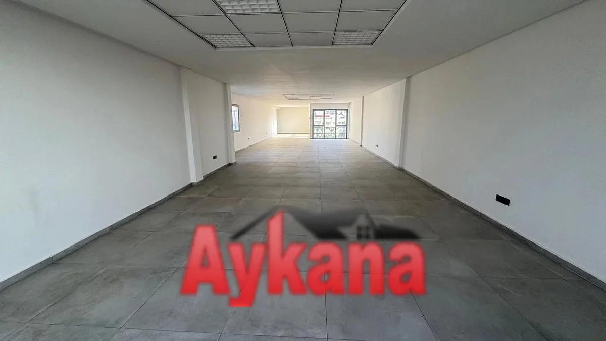 Plateau Bureau de prestige à vendre à Agdal REF 3982