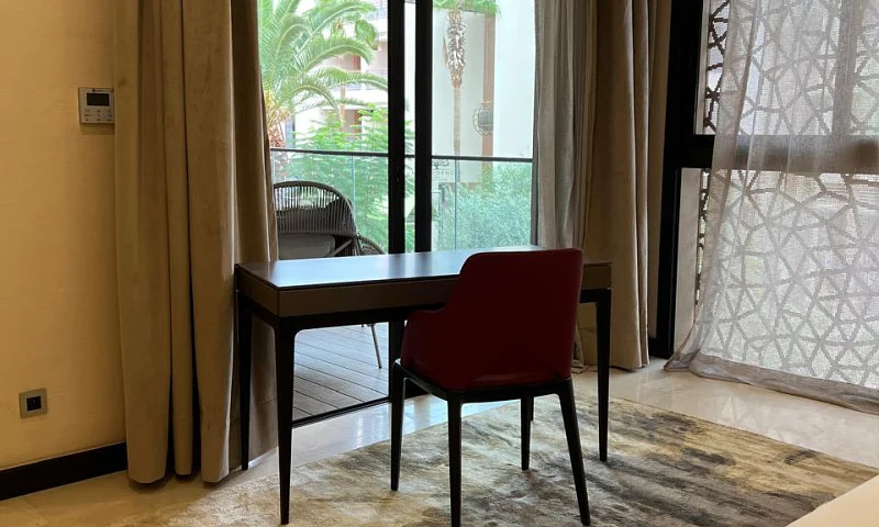 Appartement prestigieuse, 1Chambres / Salon / 1SDB / Piscine / Jardin / 110m2