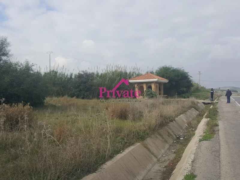 Vente Terrain, 13969 m², LA ROUTE DE TETOUAN - Tanger- Ref: VA218