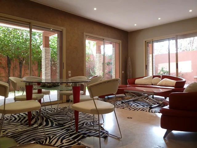LOUE Duplex meublÃ© | 3ch | 3.5SDB | Terrasse | Jardin | Piscine | 120m2 | 19.000-Dh/mois