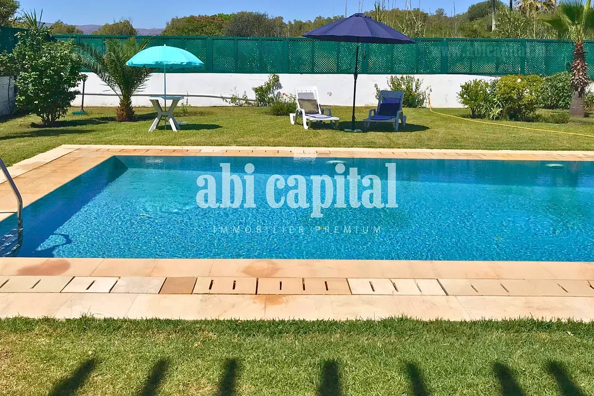 Villa with Private Pool and Sea View near Golf Course
