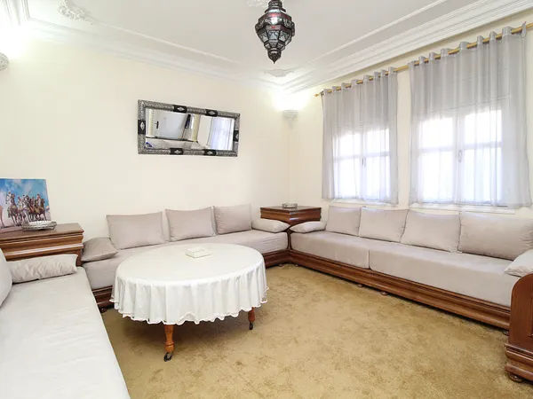 شقة للإيجار في حي السلام، أكادير