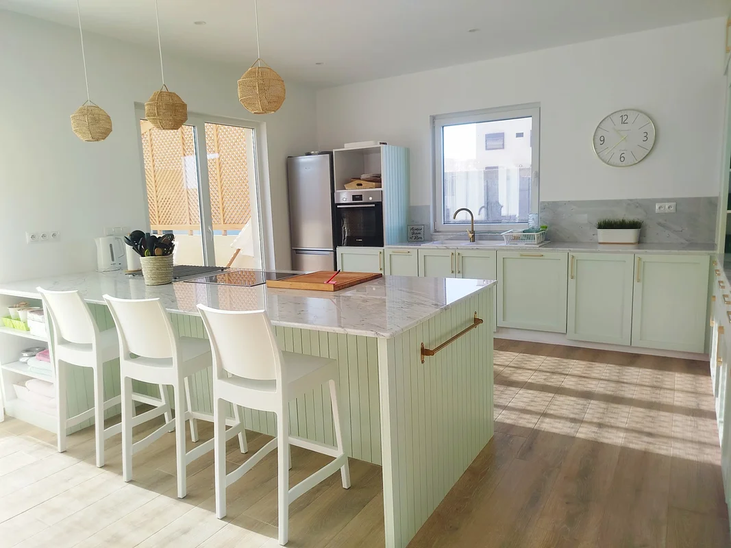 Single-Storey Villas with Private Pool and Beach Access