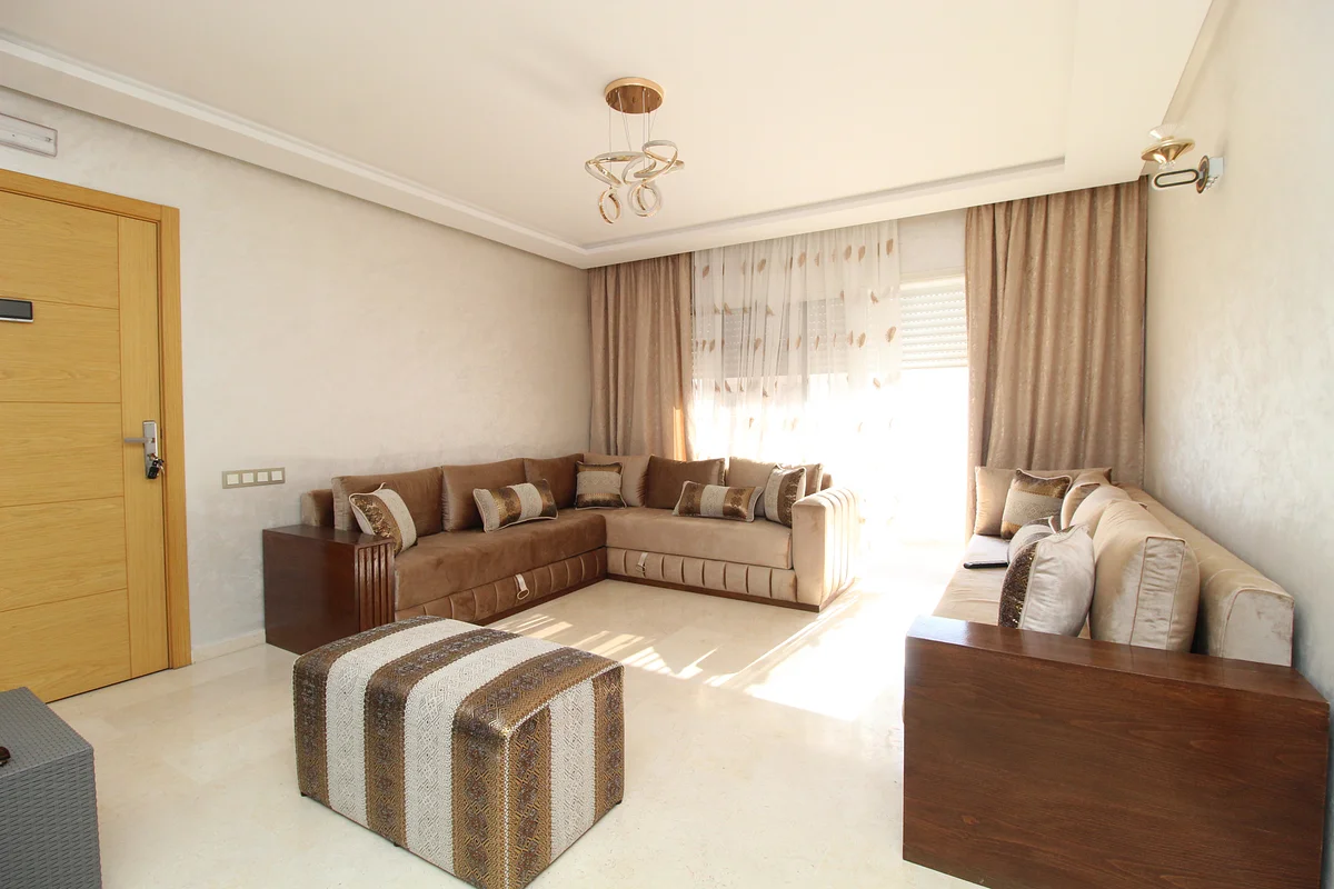 Appartement dernier étage au centre-ville d’Agadir