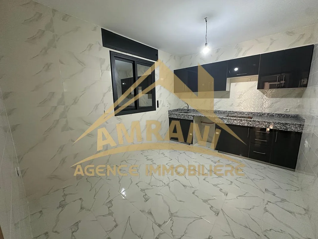 Appartement à louer à kouilma, avec 3 chambres