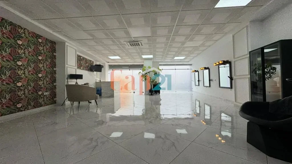 Spacious Commercial Space for Rent in Marchane
