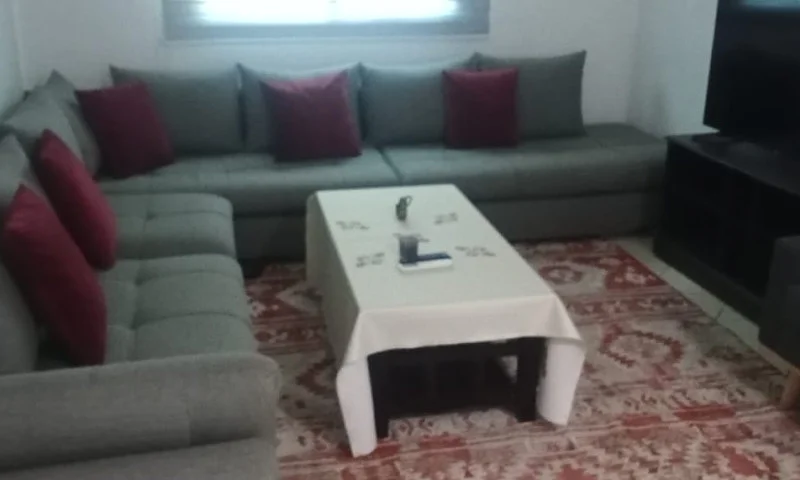 Appartement meublé / 2Ch / Salon / 88m² / 3éme étage