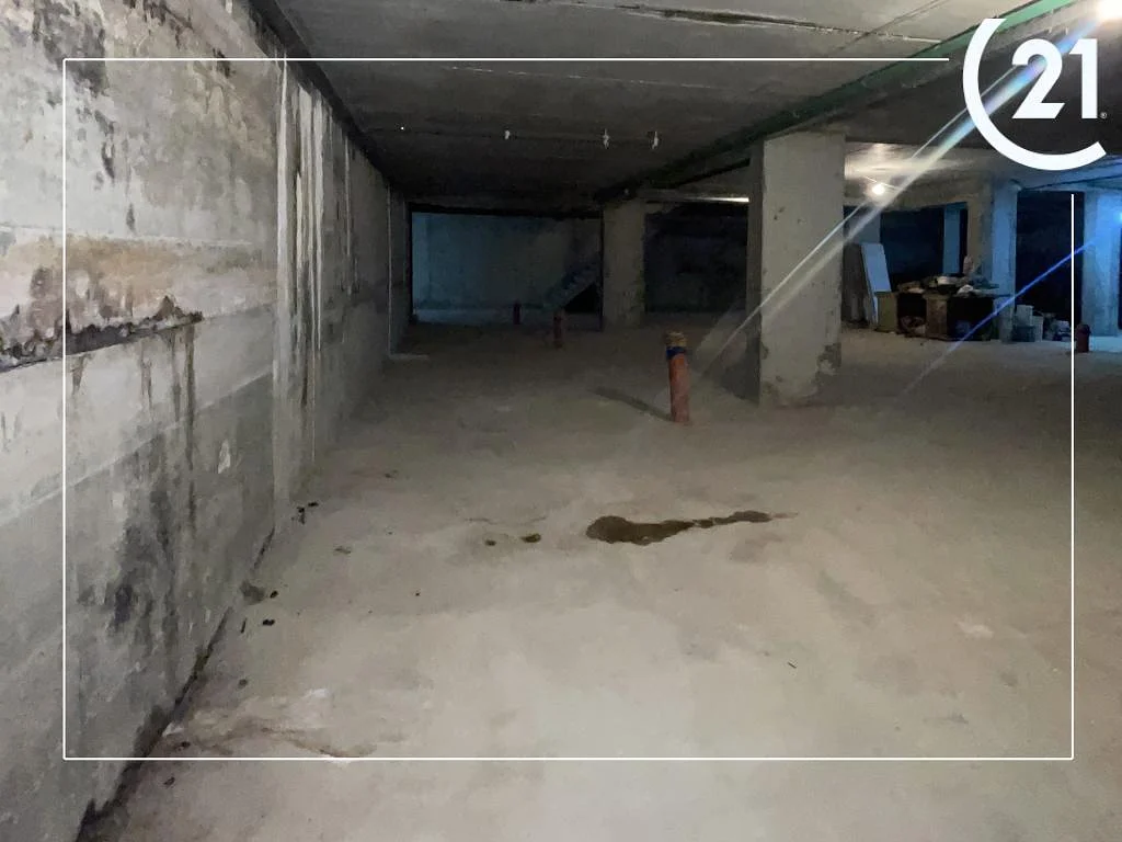 Commercial Space – Martil