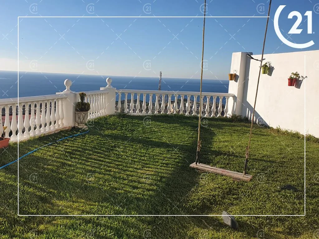 Villa face à la mer – Mnar