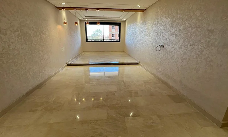 Appartement 2 Ch / 2 SDB / Balcon / Parking / 111m²