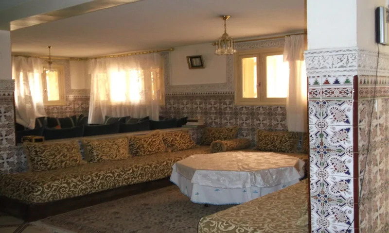 فيلا فاخرة في مركز مراكش مع حديقة وتراس