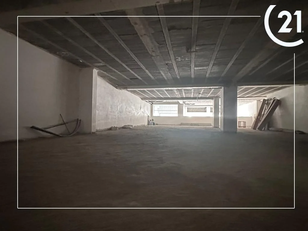 محل تجاري – إيبيريا