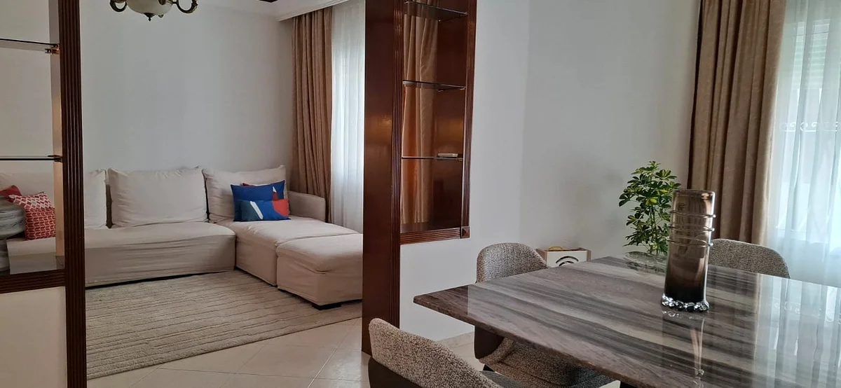 A LOUER MAGNIFIQUE APPARTEMENT RENOVE DE 120 M² – QUARTIER IBERIA –  TANGER – REFERENCE : LTAAM20526