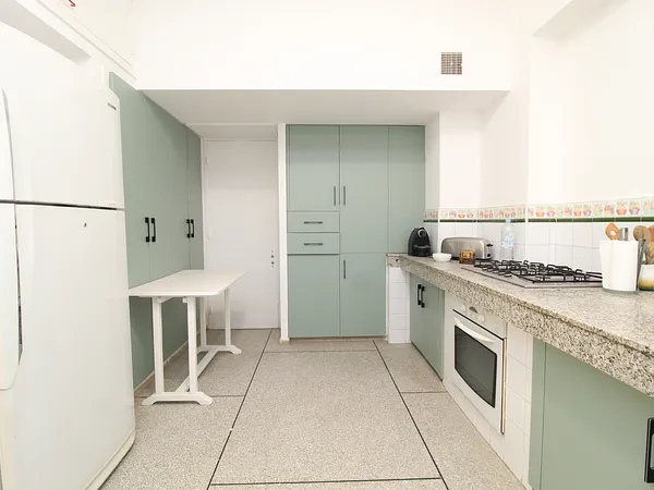 Appartement avec grande terrasse et vue mer au cœur d’Agadir