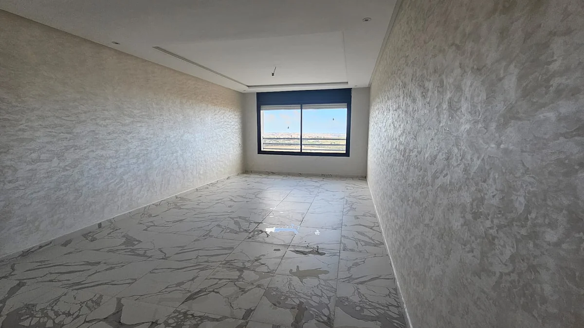 شقة جديدة للإيجار في سلا الجديدة