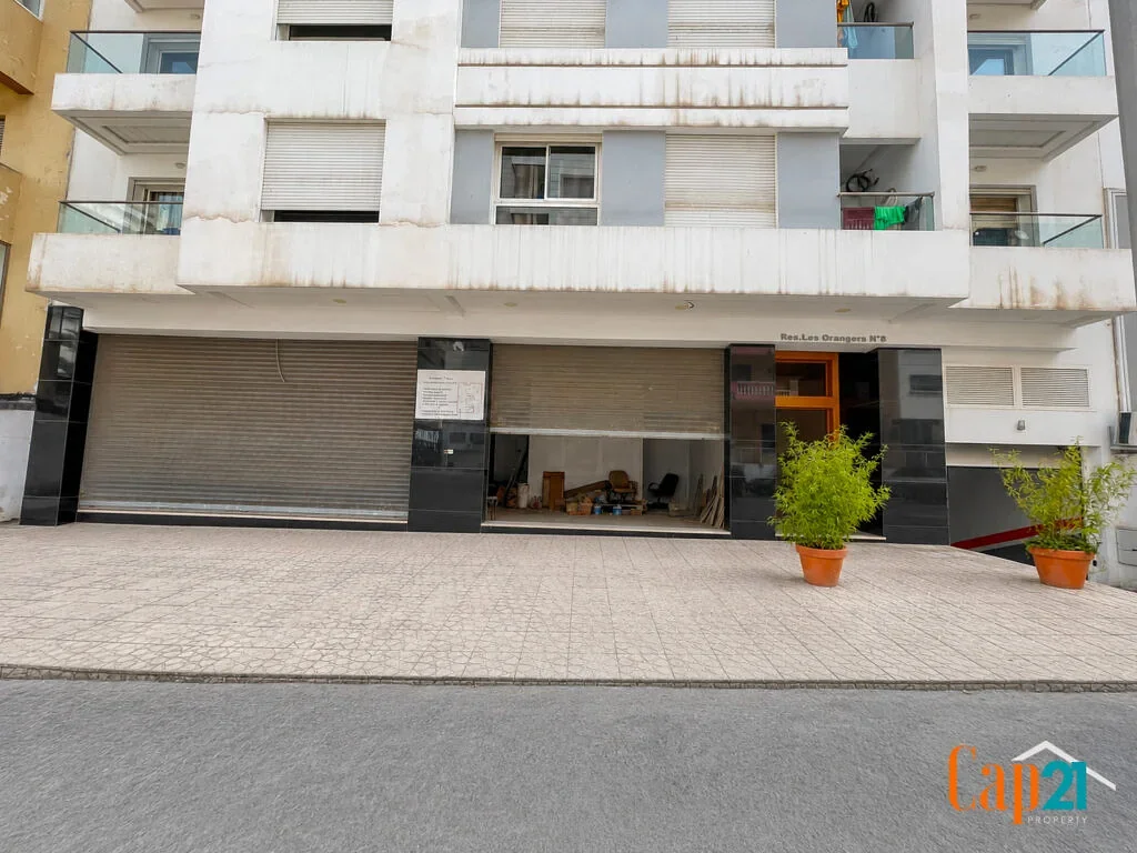 Local commercial à louer – Centre-ville de Tanger Sahat Madina