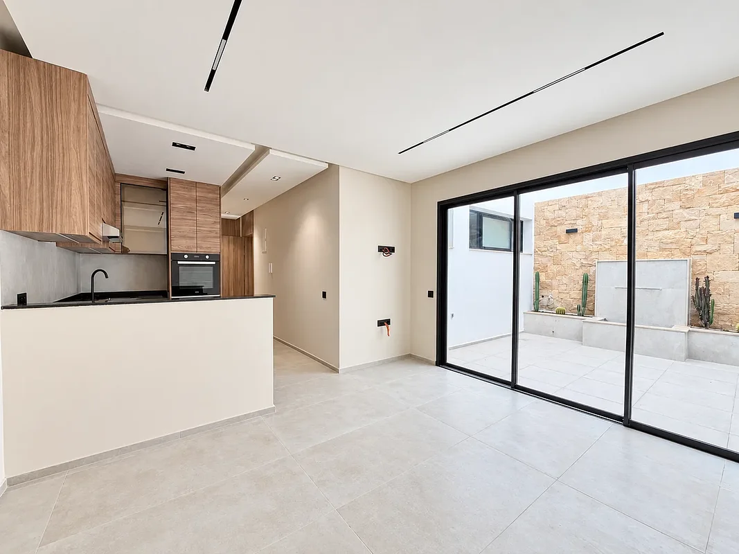 Immeuble neuf proche du centre d’Agadir   5 appartements clés en main à 10 minutes de la plage