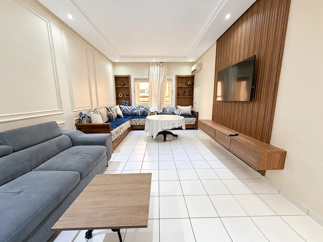 Duplex meublé sur l’avenue des FAR, Agadir    Deux niveaux pour votre confort !
