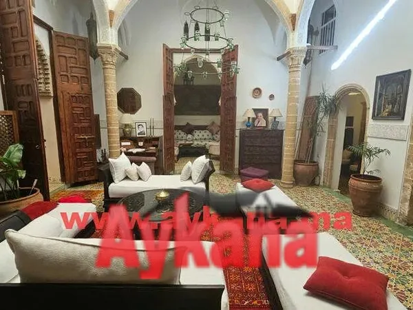 Exclusief te koop Riad in Salé REF 3756