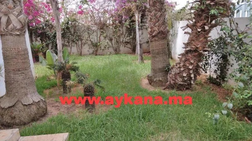 Te Koop Villa in Skhirat met Tuin en Zwembad