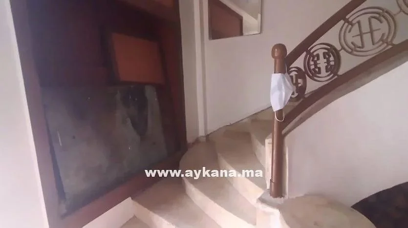 Te koop Restaurant in Rabat Agdal REF 2196