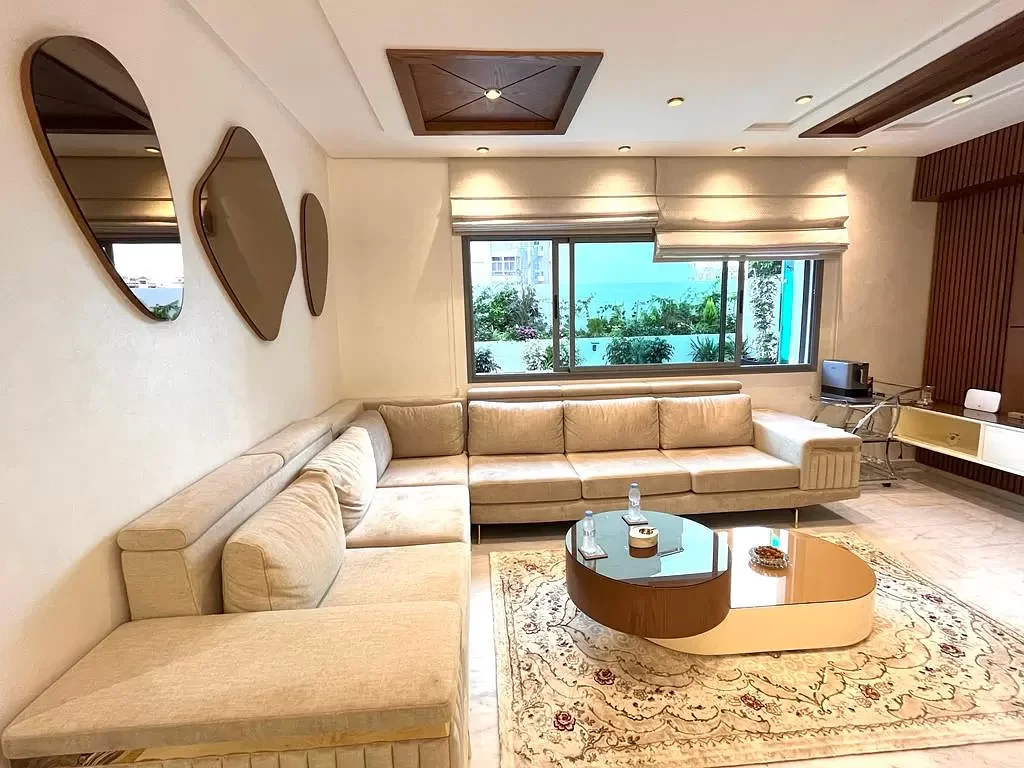 Ruim en mooi gemeubileerd appartement te koop in Moulay Ismail