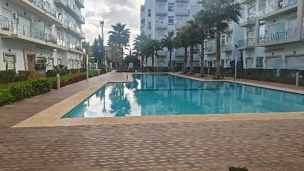 شقة فاخرة في مجمع سكني مغلق للبيع في المحمدية