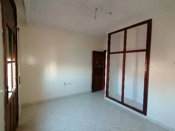Appartement à vendre à Salé hay Karima.