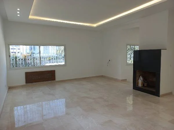 Te Huur: Prachtige Villa in Agdal