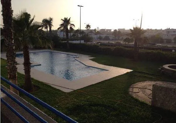 Triplex te koop in Harhoura, Temara