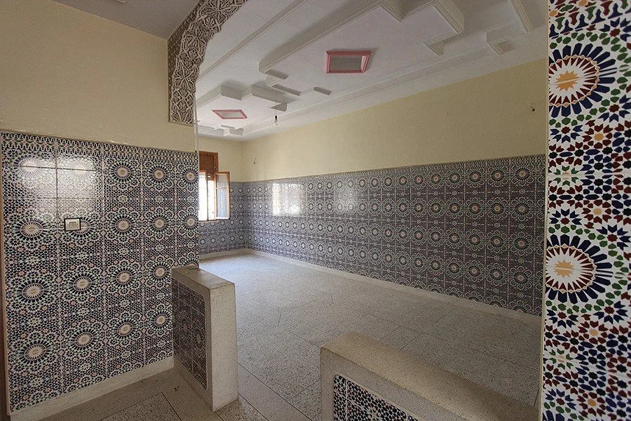 شقة للبيع في السعادة