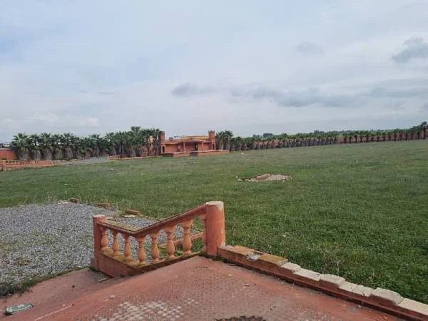 Boerderij te koop in Sekhirate