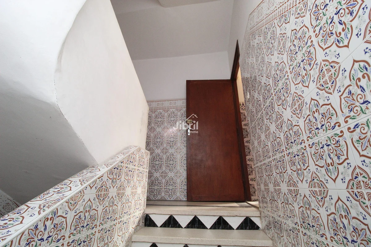 Ruime R+3 Huis met Potentieel in Dakhla, Agadir