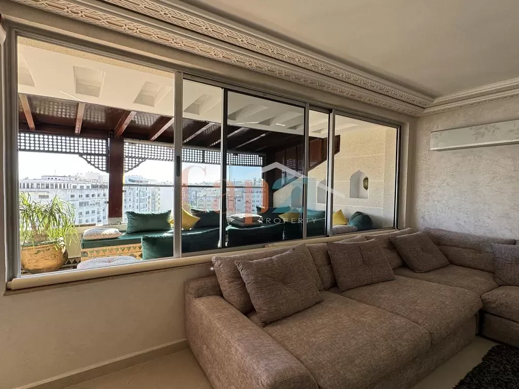 Appartement à louer longue durée à place mozart Tanger