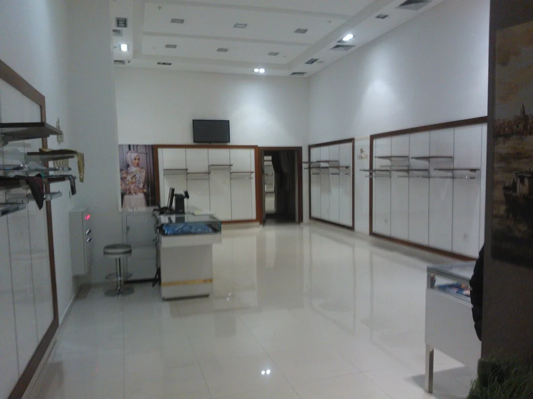 Commerciële ruimte te koop in Borj Fez