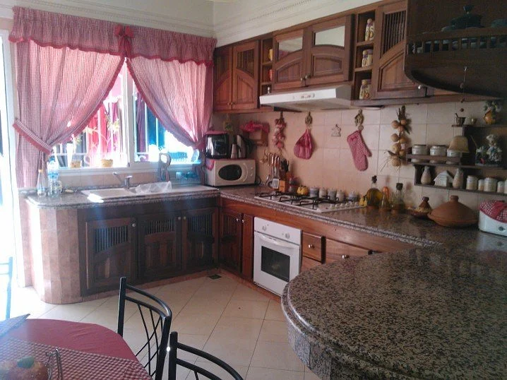 Appartement aan de route Imouzzer in Fes