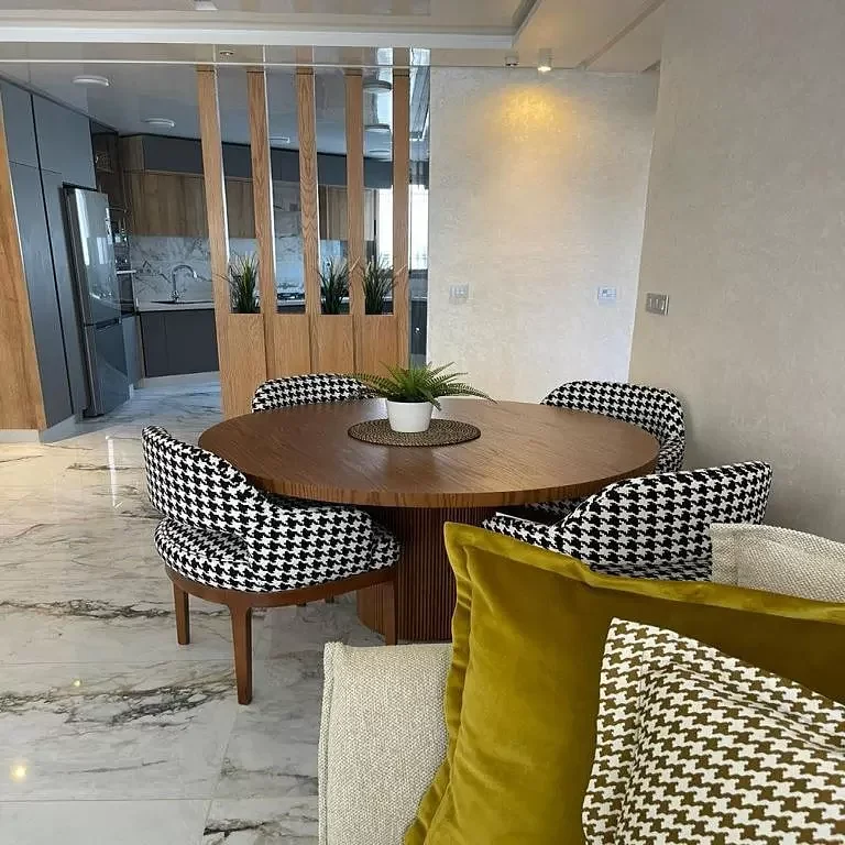 Luxe appartement met zeezicht te huur in Nejma